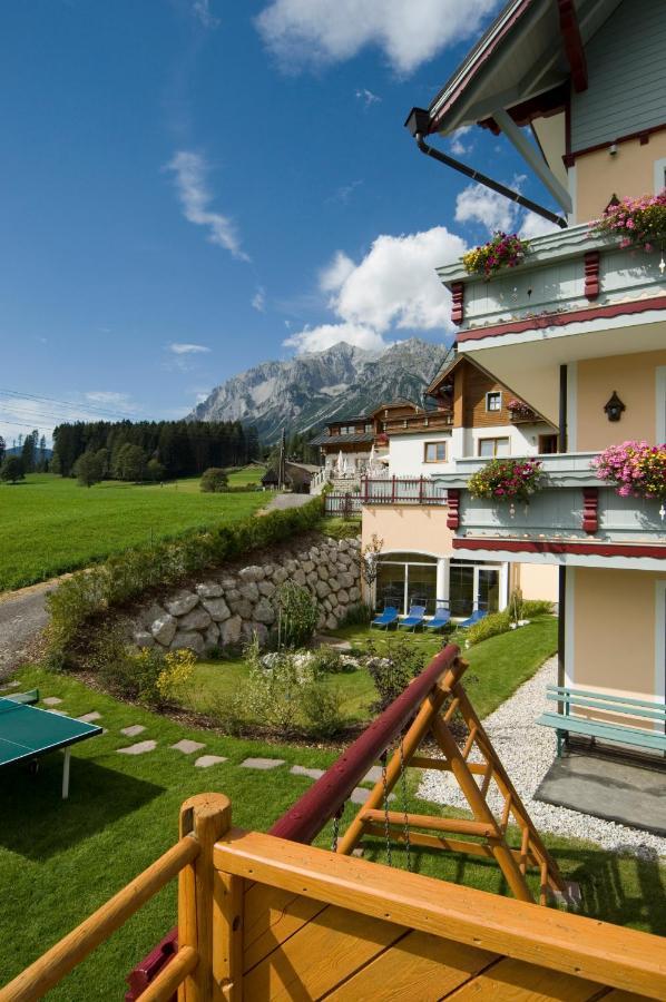 Hotel Neuwirt รัมเซา อัม ดาคชไตน์ ภายนอก รูปภาพ