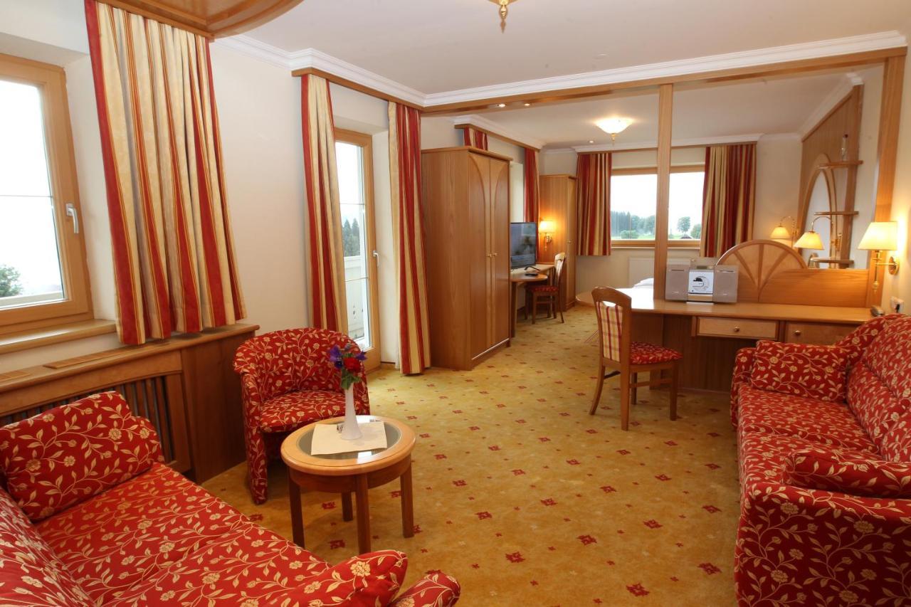 Hotel Neuwirt รัมเซา อัม ดาคชไตน์ ภายนอก รูปภาพ