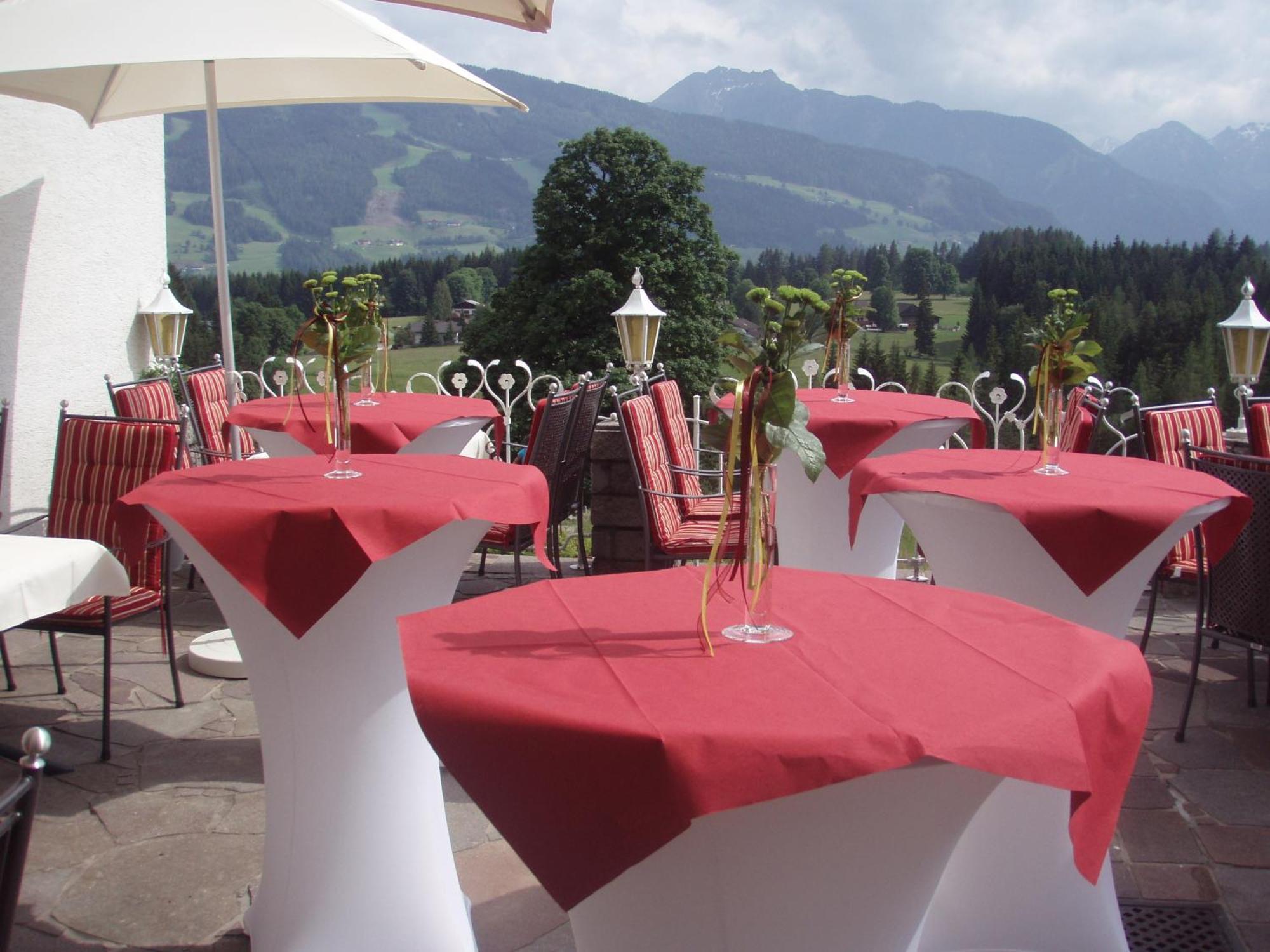 Hotel Neuwirt รัมเซา อัม ดาคชไตน์ ภายนอก รูปภาพ