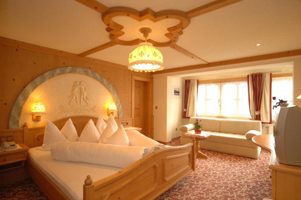 Hotel Neuwirt รัมเซา อัม ดาคชไตน์ ภายนอก รูปภาพ